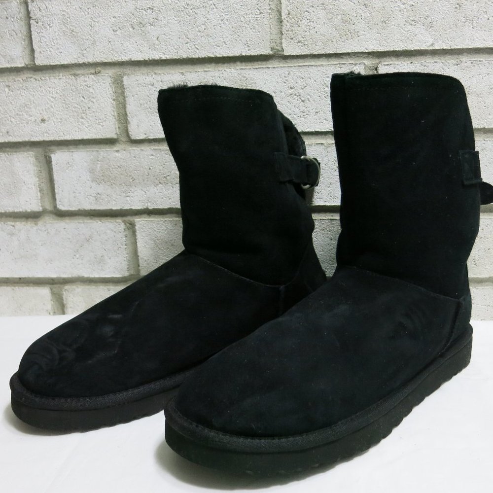 UGG #1012029 Insulated Winter Boot Remora Short 11